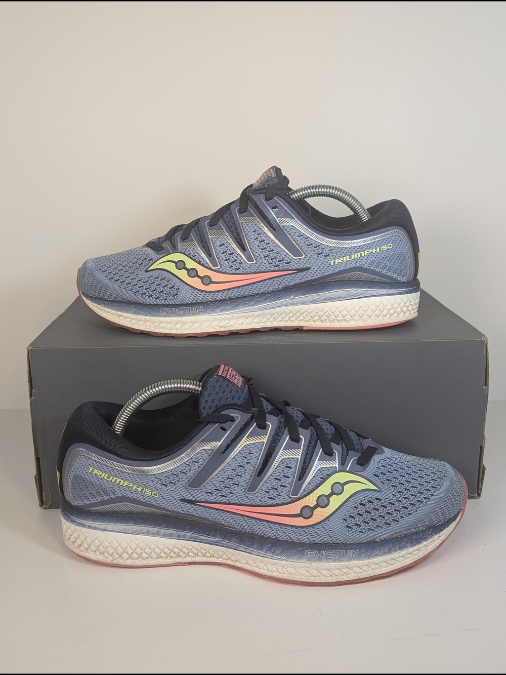 Saucony Triumph ISO 5 Women's Size 10 Running Shoes